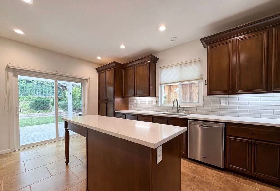 28441 Silverking Trl - Photo 7 of 26
