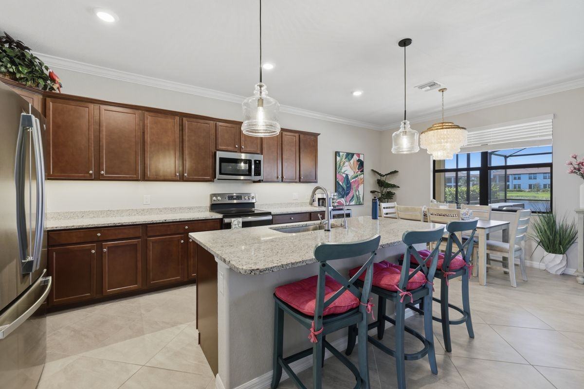 11924 Arbor Trace Dr - Photo 2 of 50