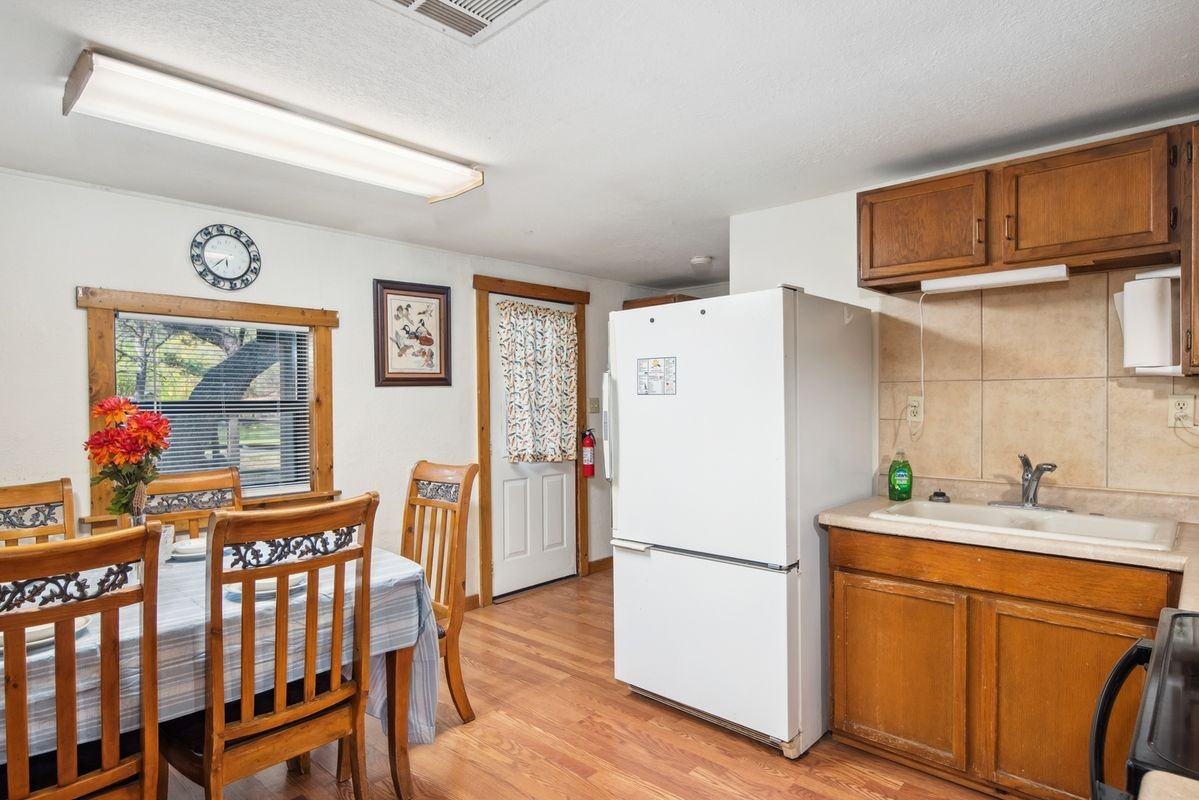 820 Carrizo Canyon Rd - Photo 7 of 23