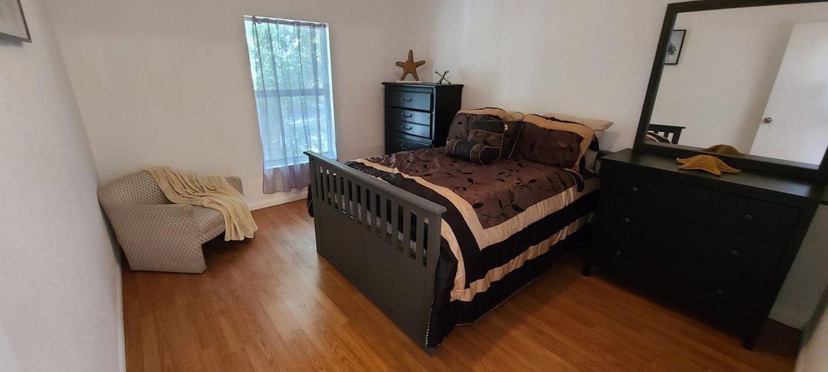 3374 Nw 64th St - Photo 5 of 14