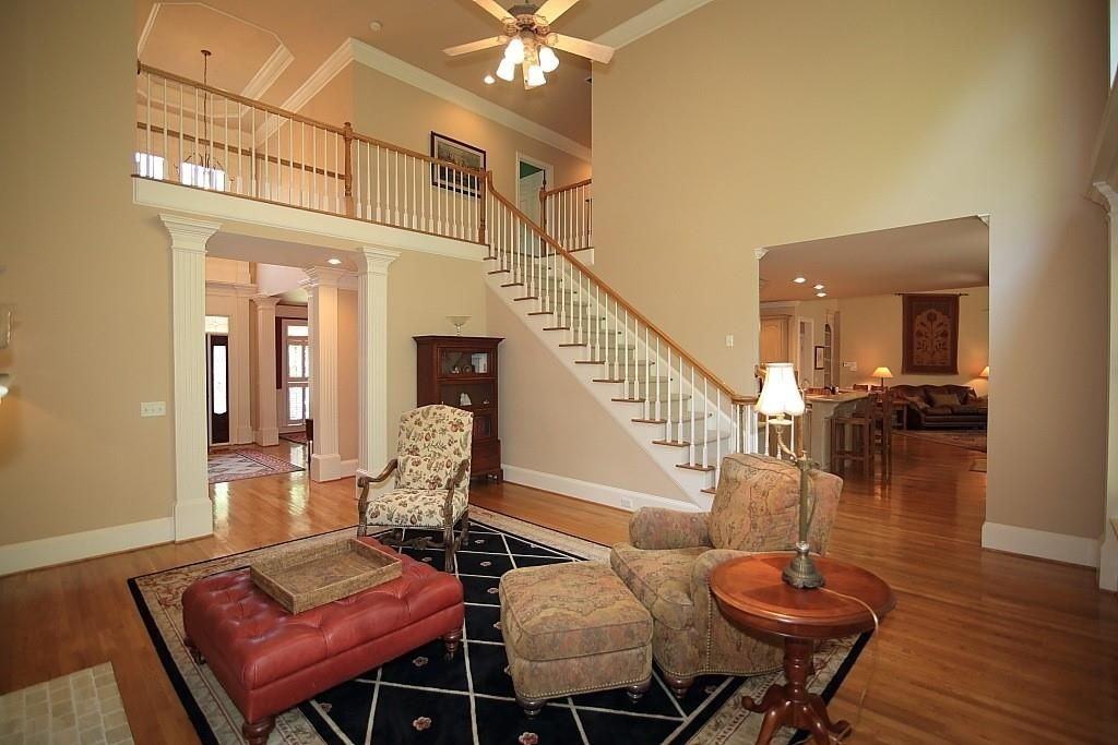 1710 Sugarloaf Club Dr - Photo 7 of 50