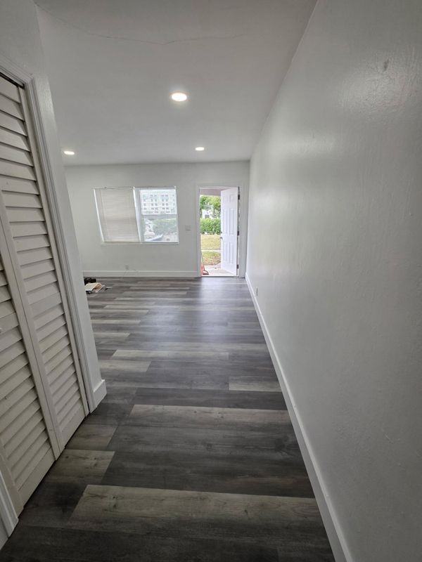 1021 Henrietta Ave ##5 - Photo 4 of 9