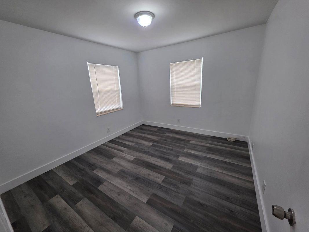 1021 Henrietta Ave ##5 - Photo 6 of 9