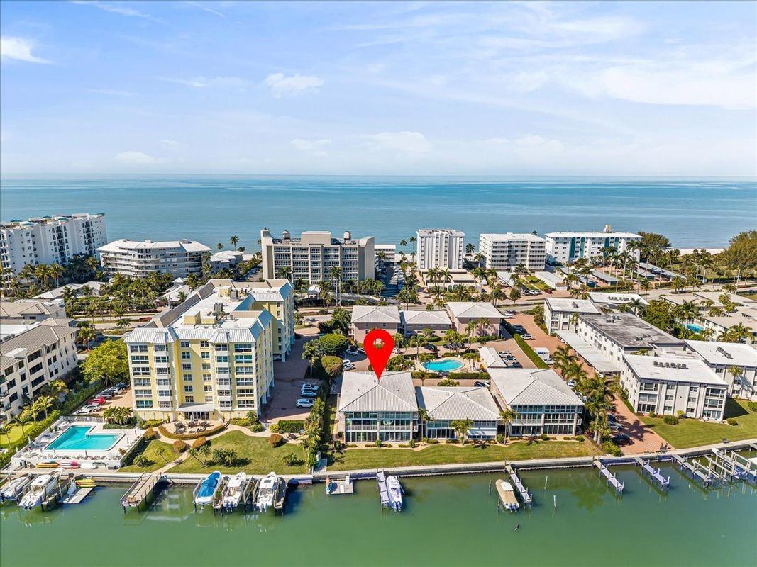 1910 Gulf Shore Blvd N ##107