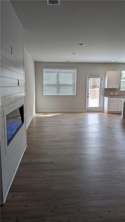 840 Point Place Dr - Photo 4 of 50
