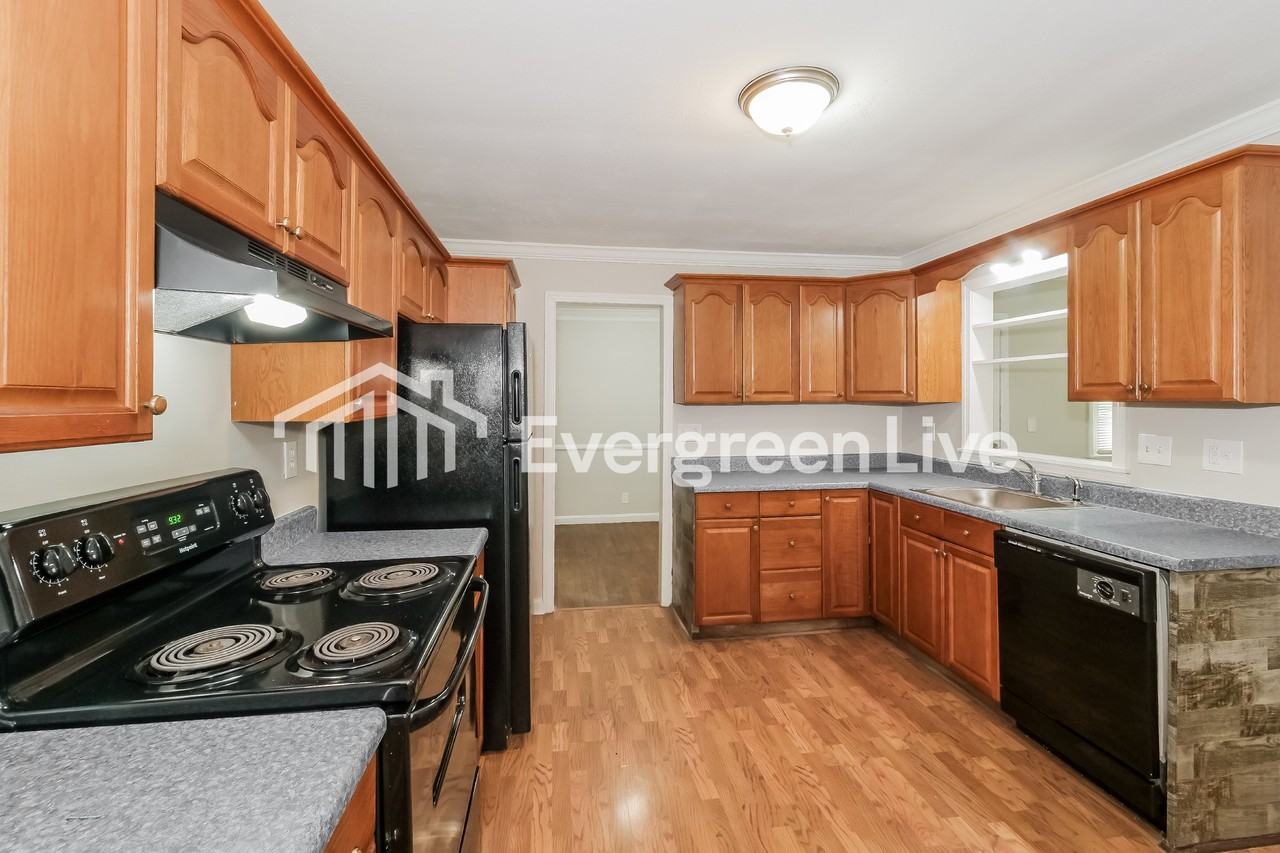 4416 Moats Dr - Photo 6 of 15
