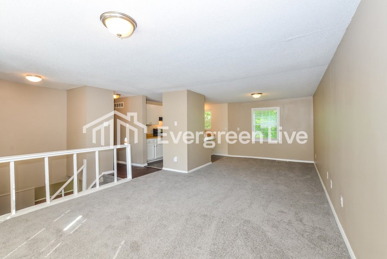 4332 Willow Park Cv - Photo 2 of 15