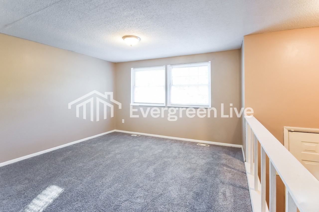 4332 Willow Park Cv - Photo 5 of 15