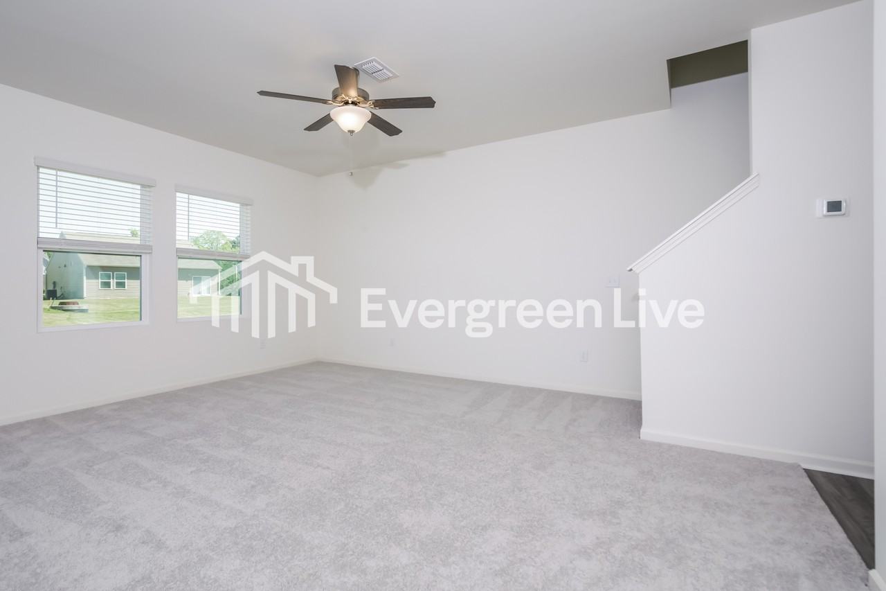 608 Berkeley Glen Rd - Photo 2 of 16