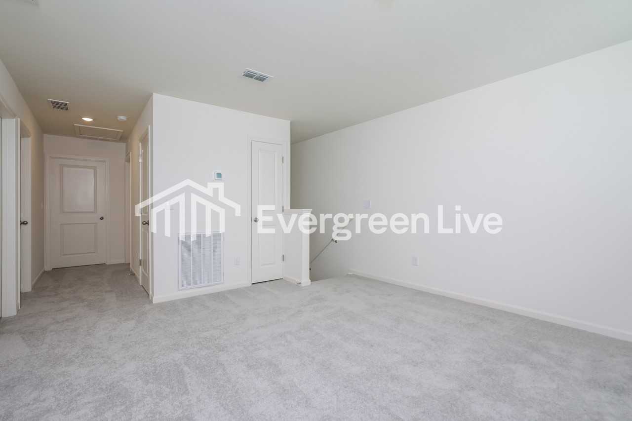 608 Berkeley Glen Rd - Photo 7 of 16