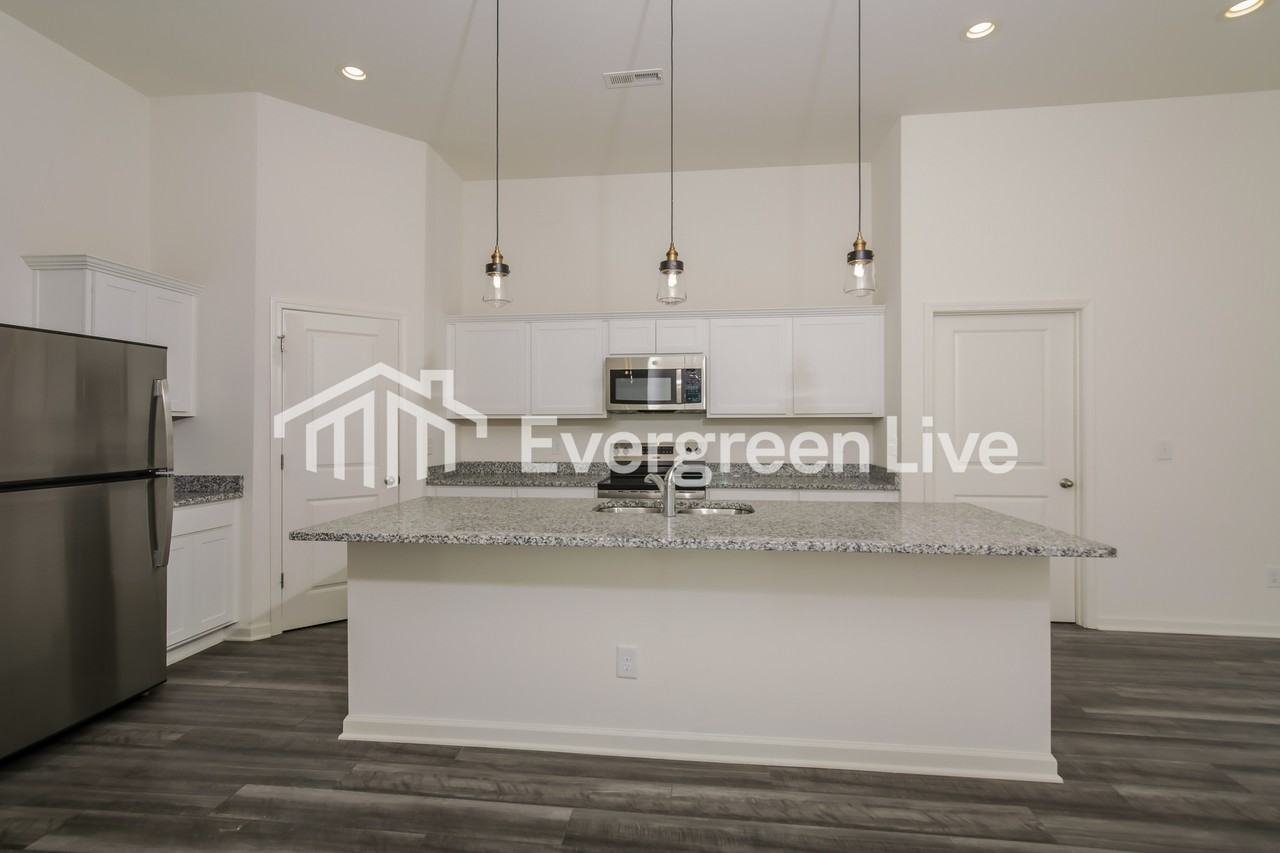 604 Berkeley Glen Rd - Photo 5 of 16