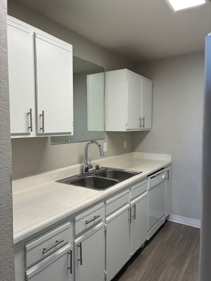 Ciel Apartments - Photo 6 of 28