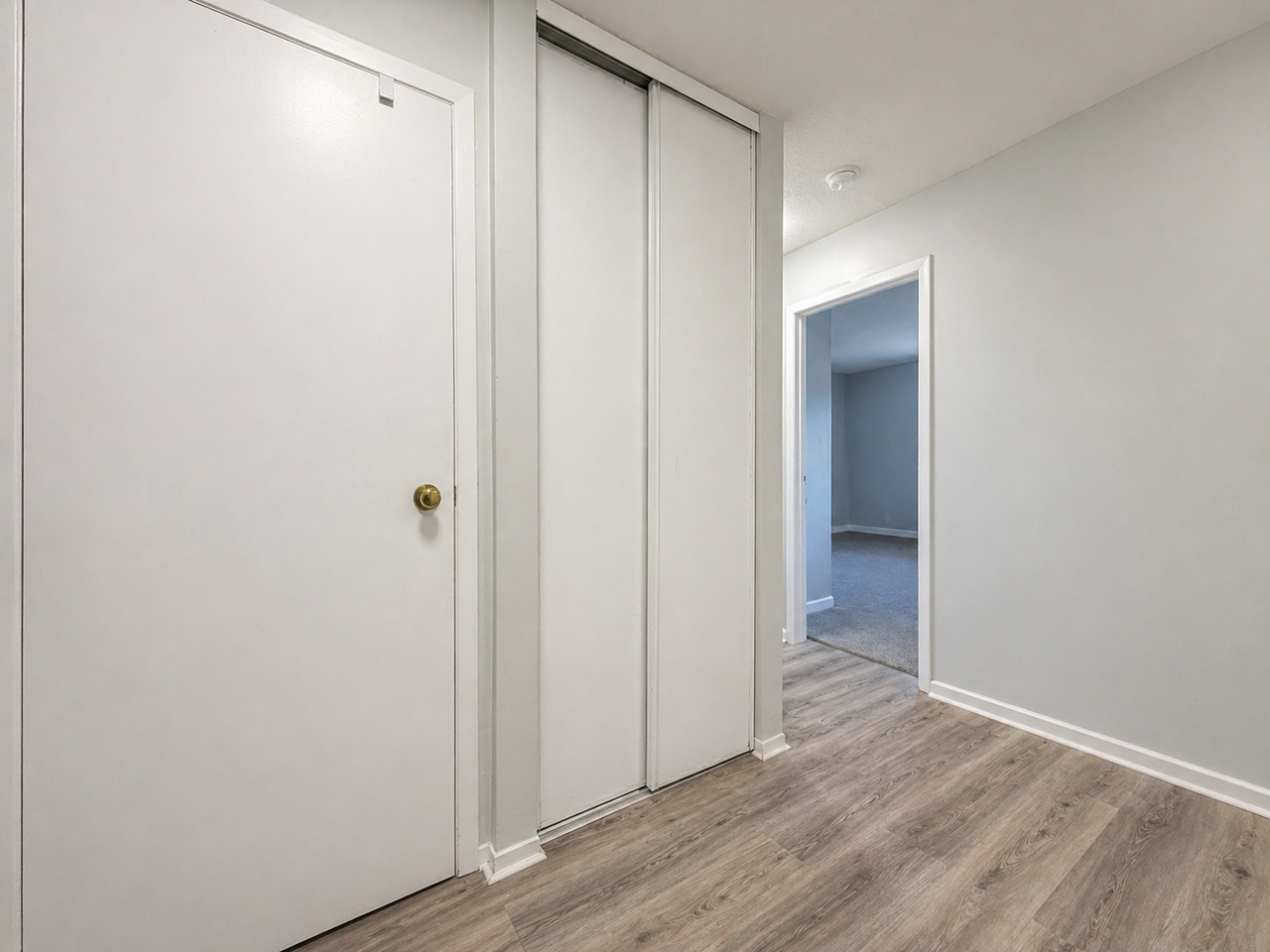140 Conway Dr #49 - Photo 3 of 18