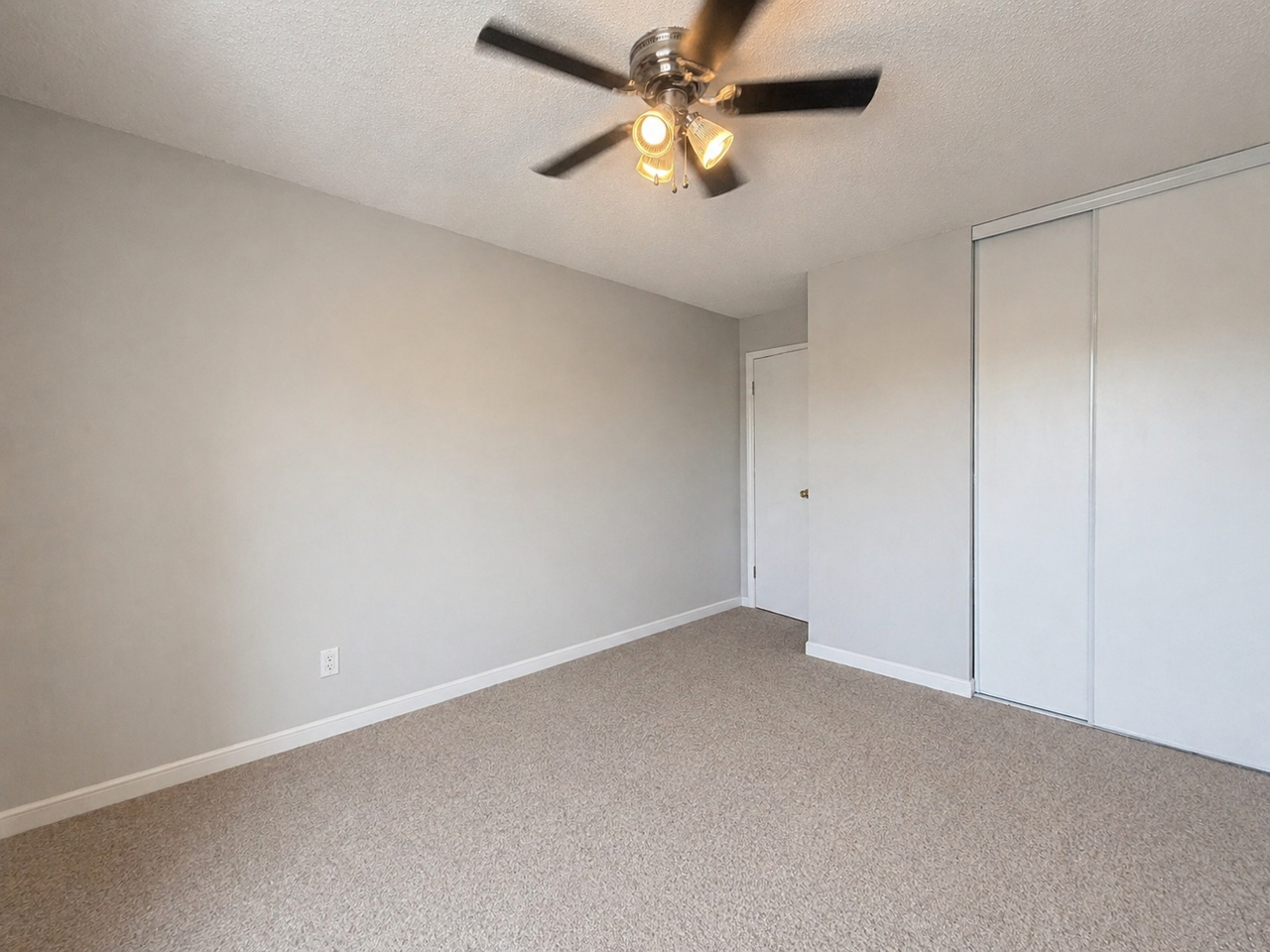 140 Conway Dr #49 - Photo 7 of 18