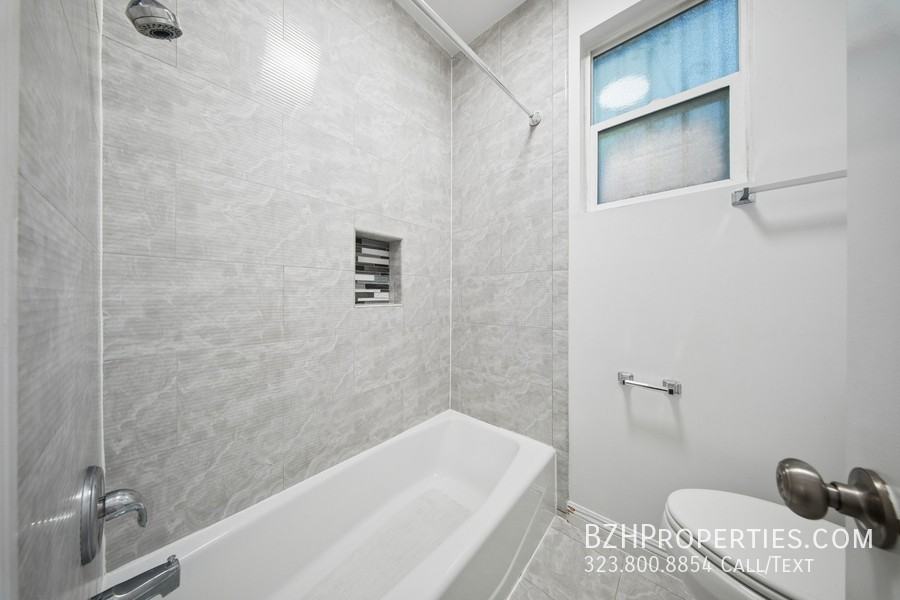 1267 Vin Scully Ave Property - Photo 7 of 8