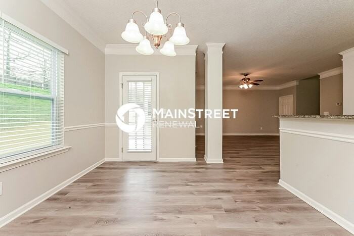 520 Hansen Dr - Photo 6 of 17