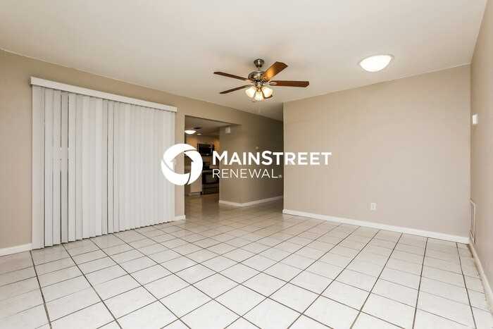 107 Margo Ln - Photo 3 of 16