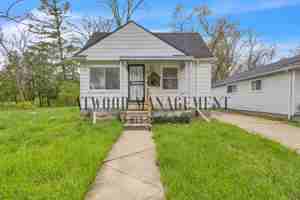 featured image of 18437 Trinity St