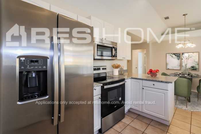 6333 S Chesterfield Dr - Photo 3 of 20