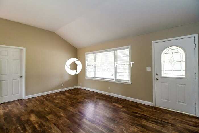 9411 Dalton Dr - Photo 2 of 15