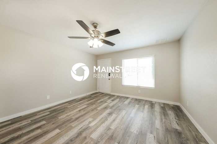 318 W 18th Ave - Photo 4 of 16