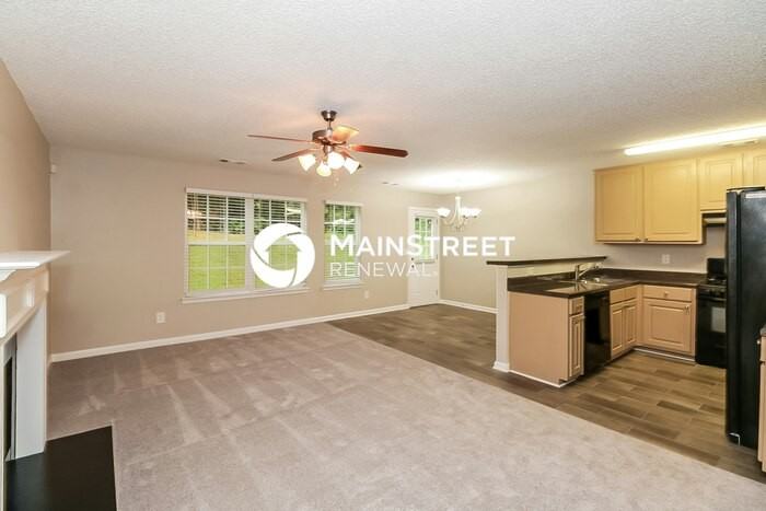 479 Thistle Cv - Photo 4 of 17