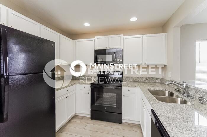 730 Sierra Cir - Photo 6 of 16