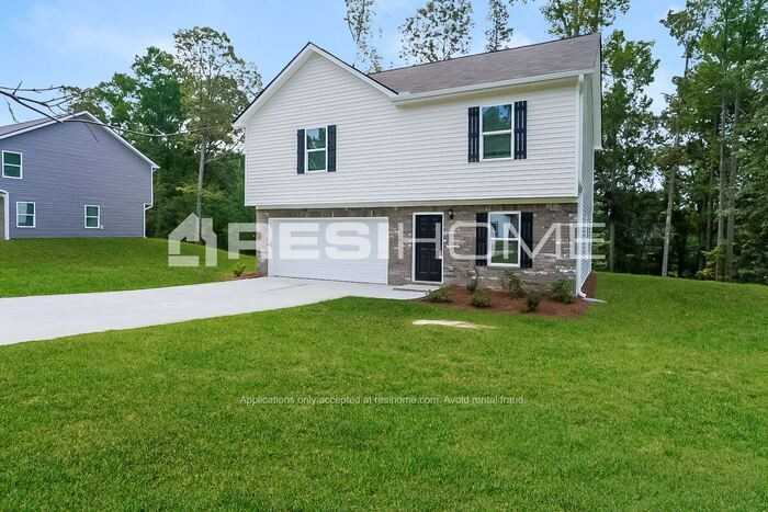 4779 Highpoint Way - Photo 2 of 25