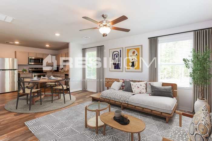 4779 Highpoint Way - Photo 4 of 25