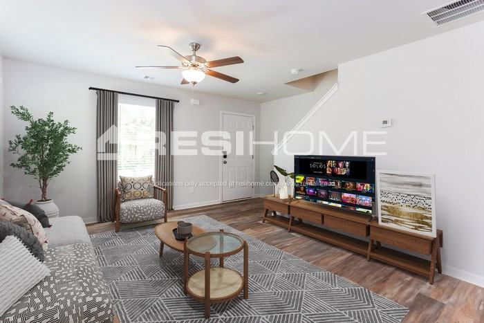 4779 Highpoint Way - Photo 5 of 25