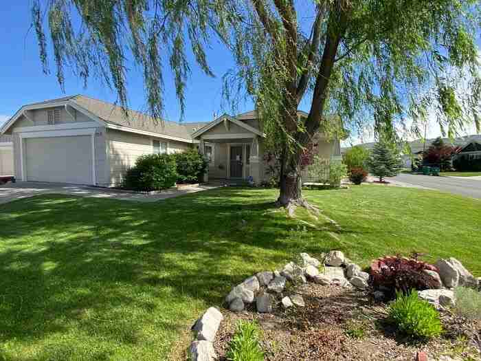 9404 Long River Dr - Photo 2 of 32