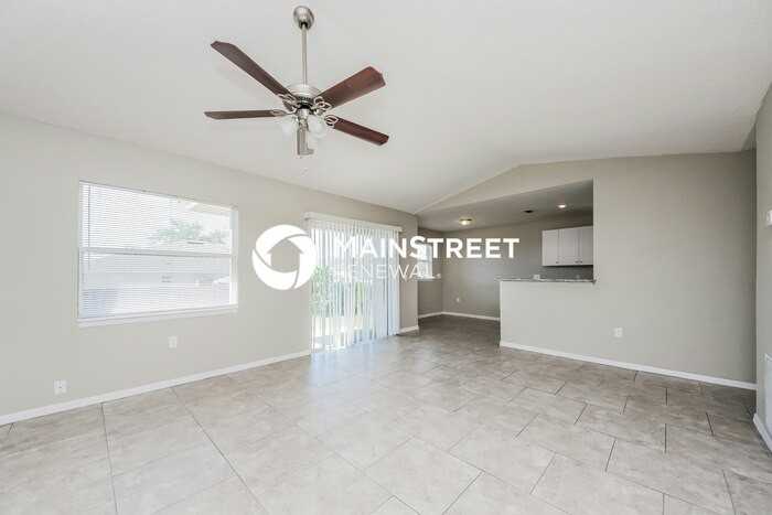 417 Danube Way - Photo 4 of 16