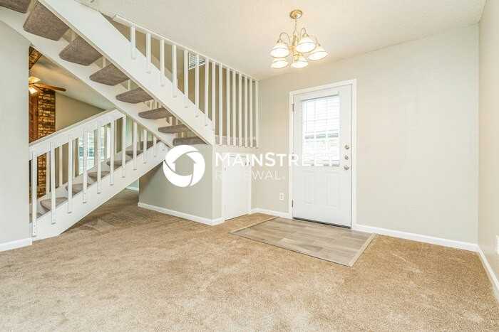 1412 Hackamore St - Photo 7 of 17