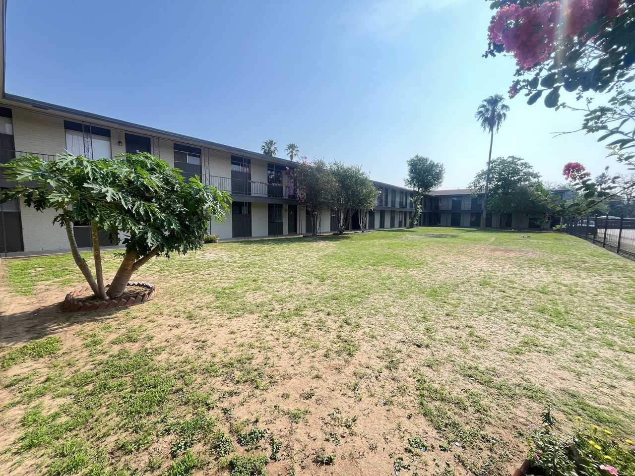 Retama Apartments - Photo 4 of 50