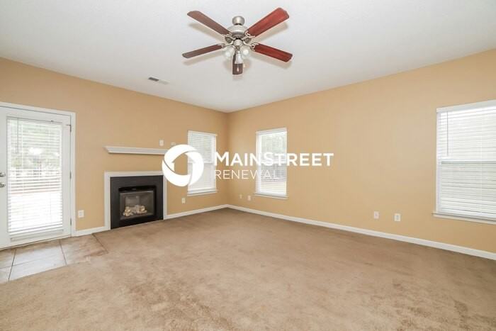 5596 Grande River Rd - Photo 5 of 17