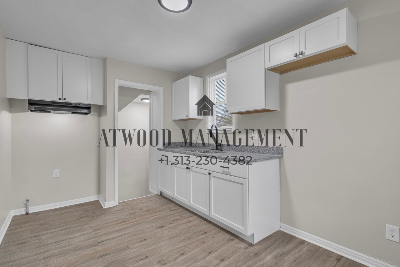 15909 Maddelein St - Photo 5 of 15