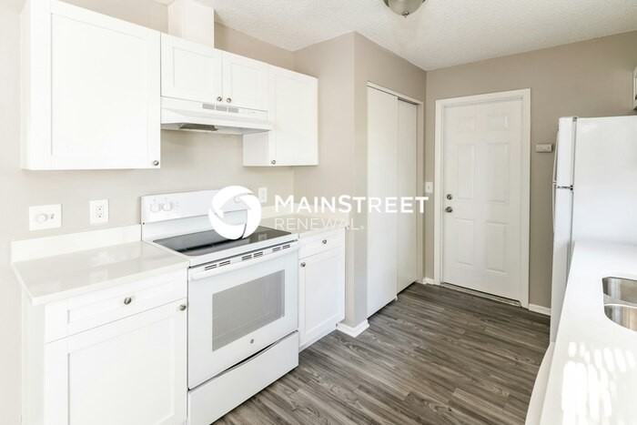 12454 Seagate St - Photo 7 of 16