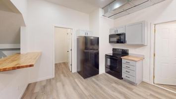 featured image of 1308 N 4th St #3