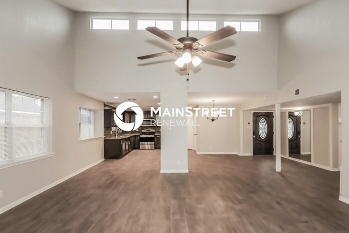 11806 Perry Rd - Photo 4 of 16