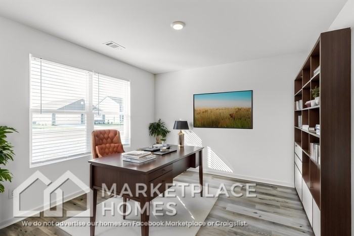 7334 Wilburton Ln - Photo 3 of 34