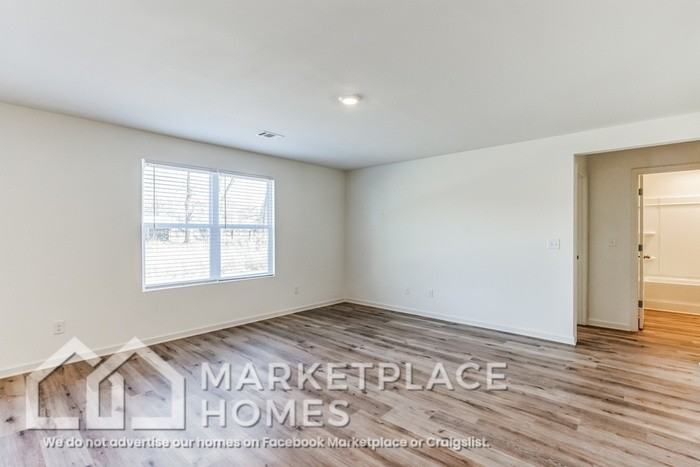 7334 Wilburton Ln - Photo 7 of 34