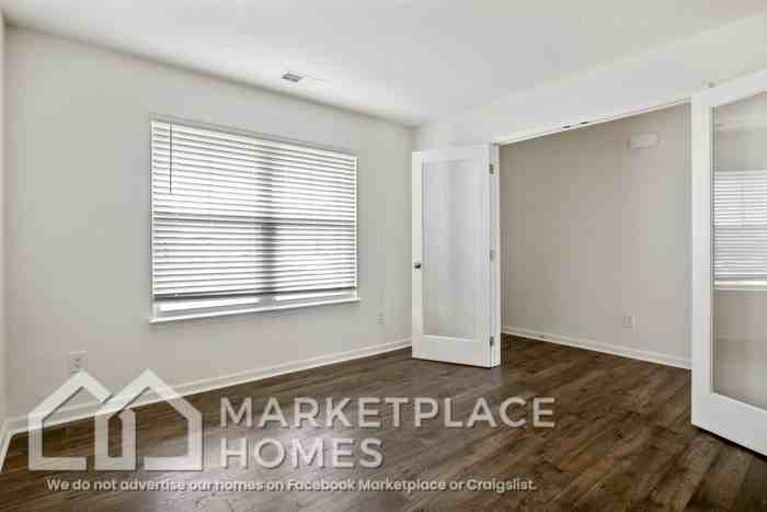 1208 Cole Dr - Photo 4 of 34