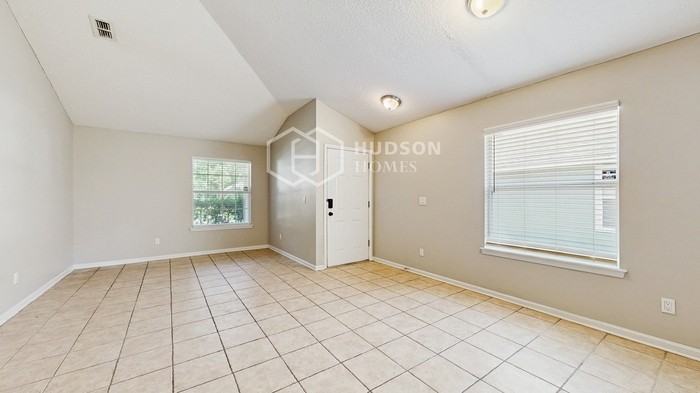 1064 Moosehead Dr - Photo 3 of 33