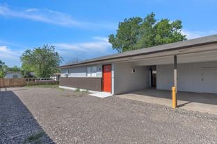 809 John Adams Dr - Photo 1 of 1