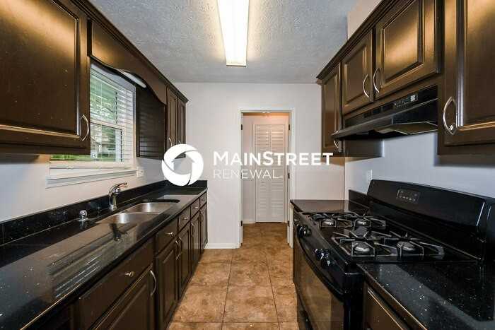 271 River Chase Dr - Photo 6 of 16