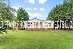 216 Putnam St - Photo 1 of 1