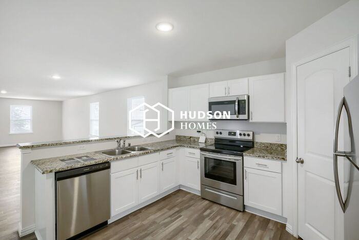 318 Bay Ct - Photo 6 of 14