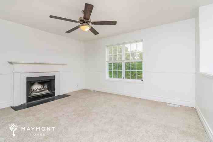 980 Hitchcock Rd - Photo 5 of 16