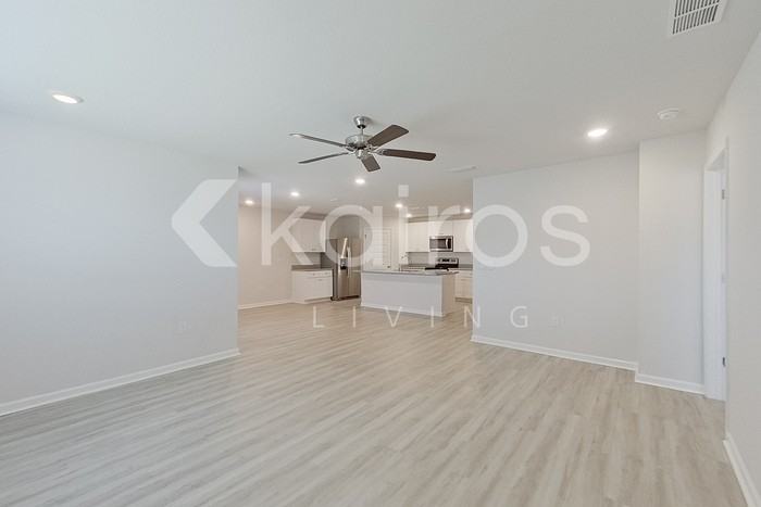 154 Metalmark Dr - Photo 5 of 22