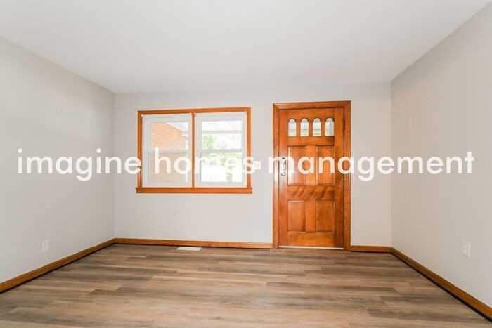 3149 Duquette Dr - Photo 5 of 23